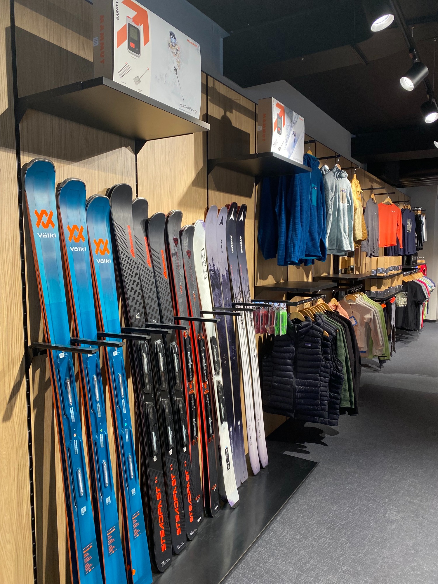 Theytaz Sports @Swisspeak Resort